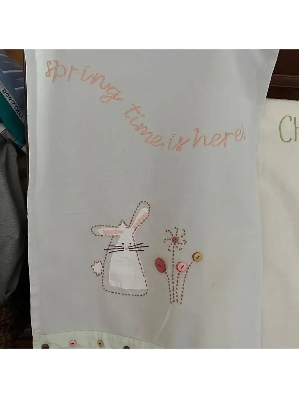 Sur La Table Easter Embroidered Appliqué Cotton Tea Towels set of 3 NWT